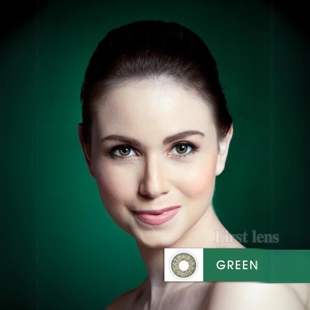 Lens21 model with mesmerizing Green eye color