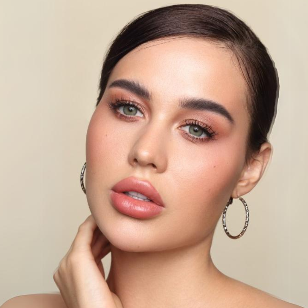 Natural Green Color Contact Lens by Dahab One Day - Subtle Green Hue