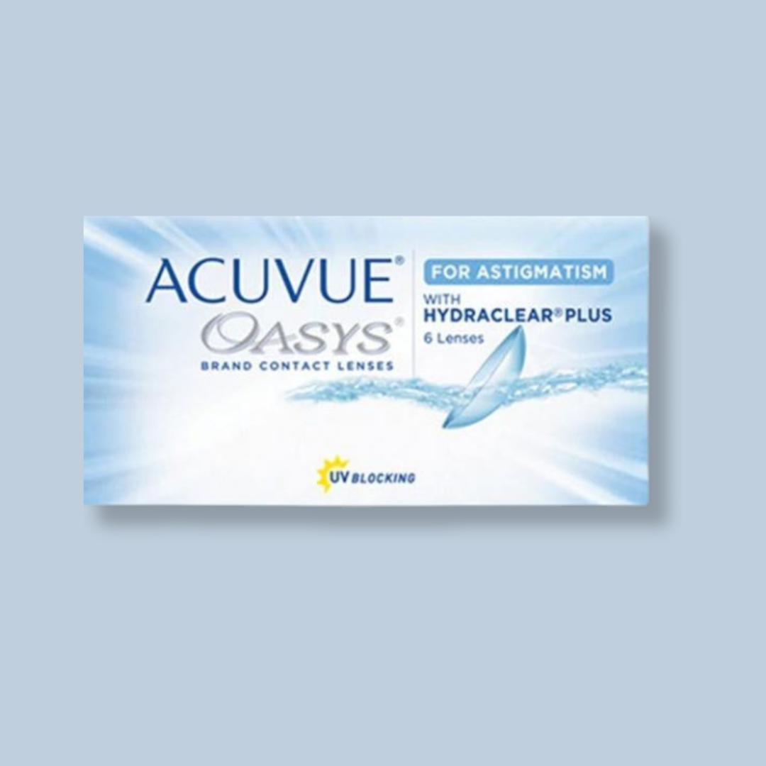 Lens21: Model wearing Acuvue Oasys for Astigmatism contact lenses