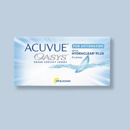 Lens21: Model wearing Acuvue Oasys for Astigmatism contact lenses