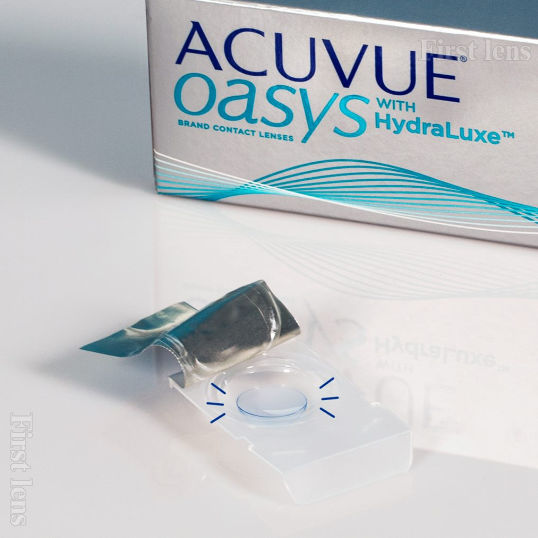 Lens21: Illustration of Acuvue Oasys 1 Day with HydraLuxe Technology lenses by Lens21