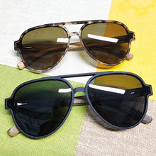 Load image into Gallery viewer, Wooden Sunglasses FWS-A002
