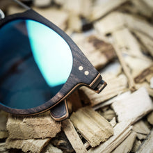 Load image into Gallery viewer, Wooden Sunglasses FWS-A007
